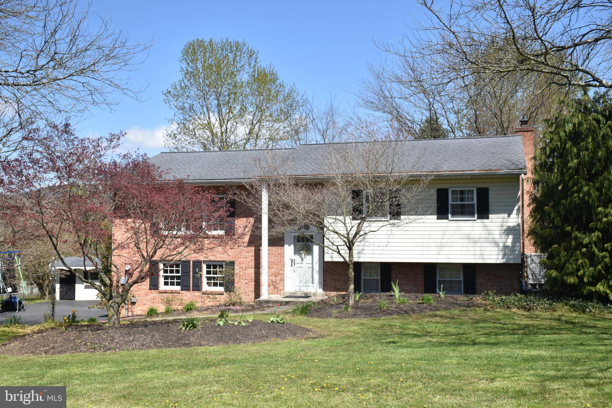 Pine Grove, PA 17963,50 TERRACE HILL RD