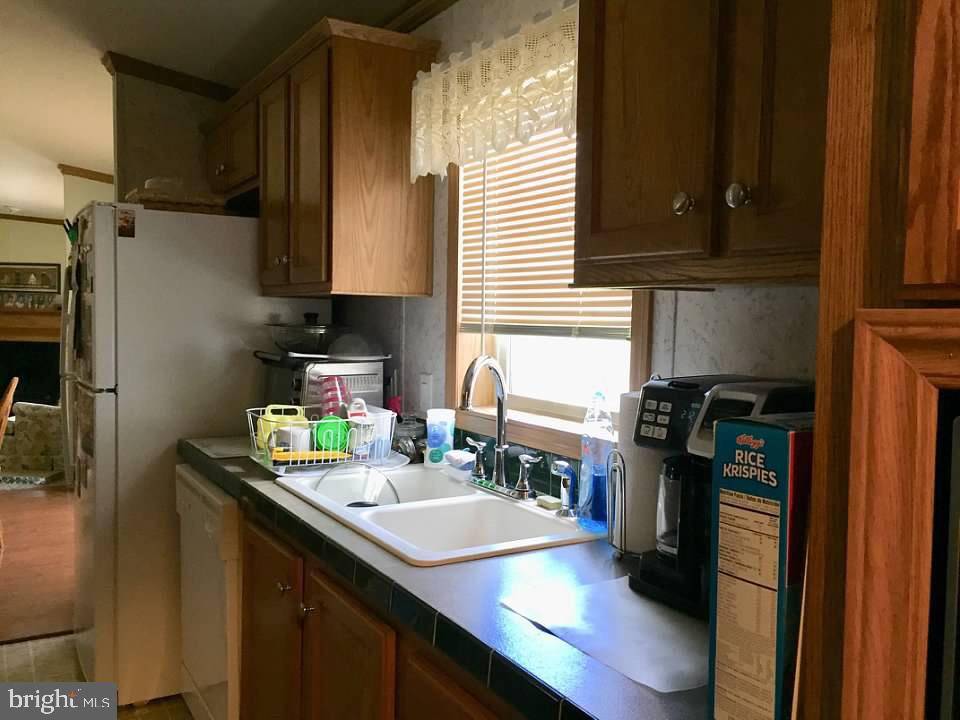 Ephrata, PA 17522,131 TULIP CIR