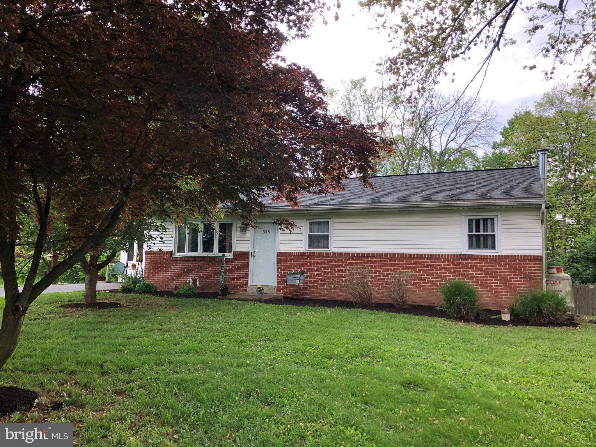 Hummelstown, PA 17036,916 CLIFTON HEIGHTS RD