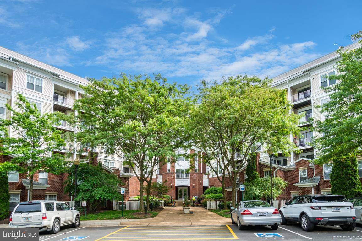 Mclean, VA 22102,1645 INTERNATIONAL DR #407