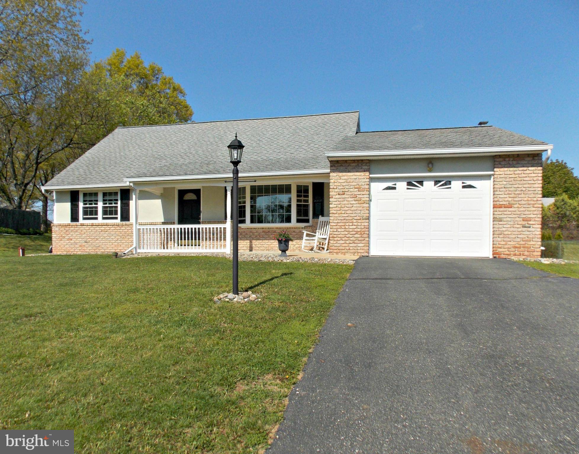 Gilbertsville, PA 19525,1551 MOORE DR