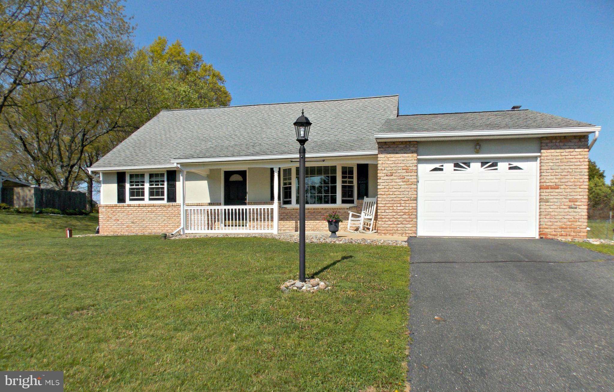 Gilbertsville, PA 19525,1551 MOORE DR