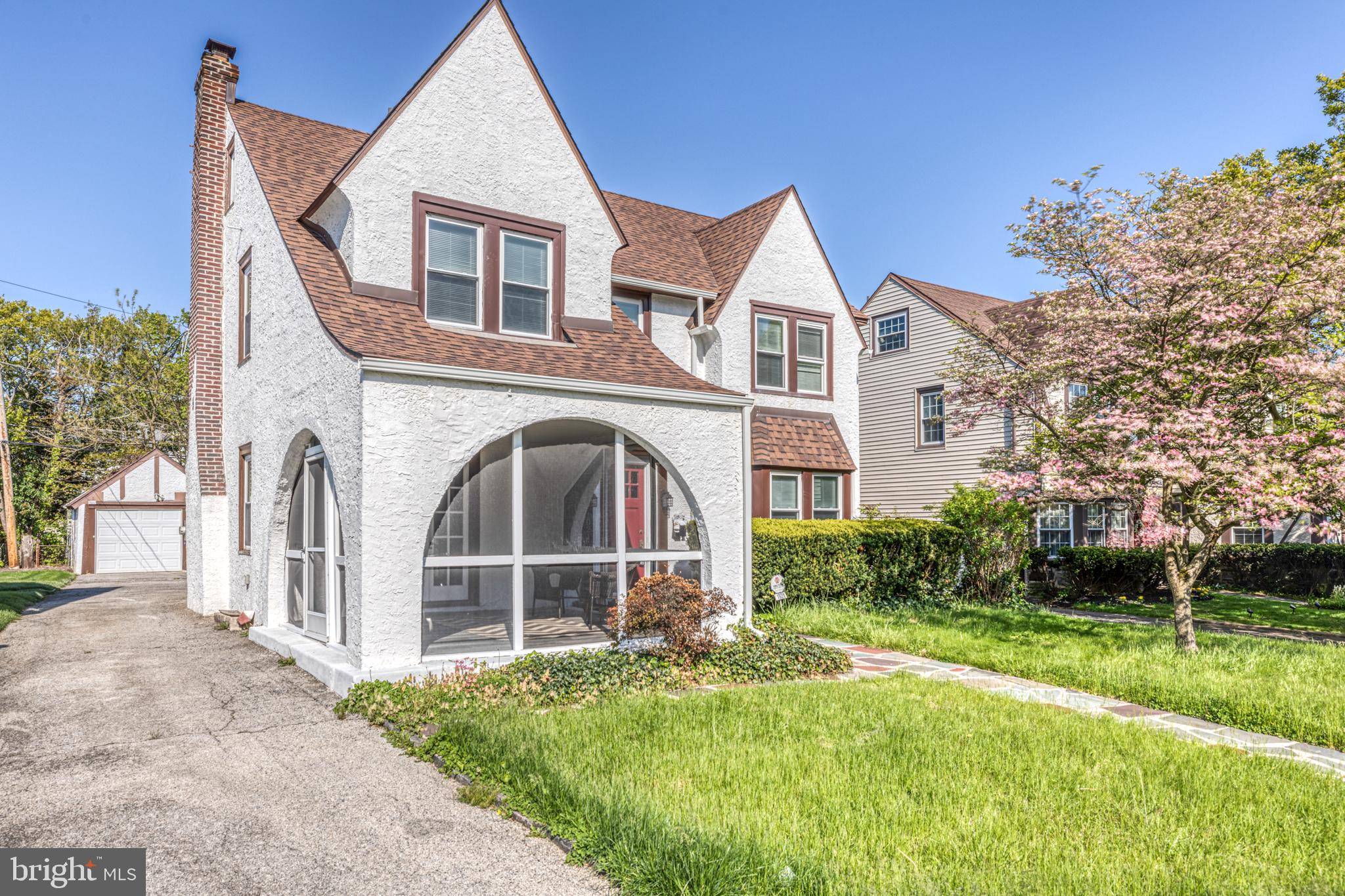 Drexel Hill, PA 19026,1021 DREXEL AVE