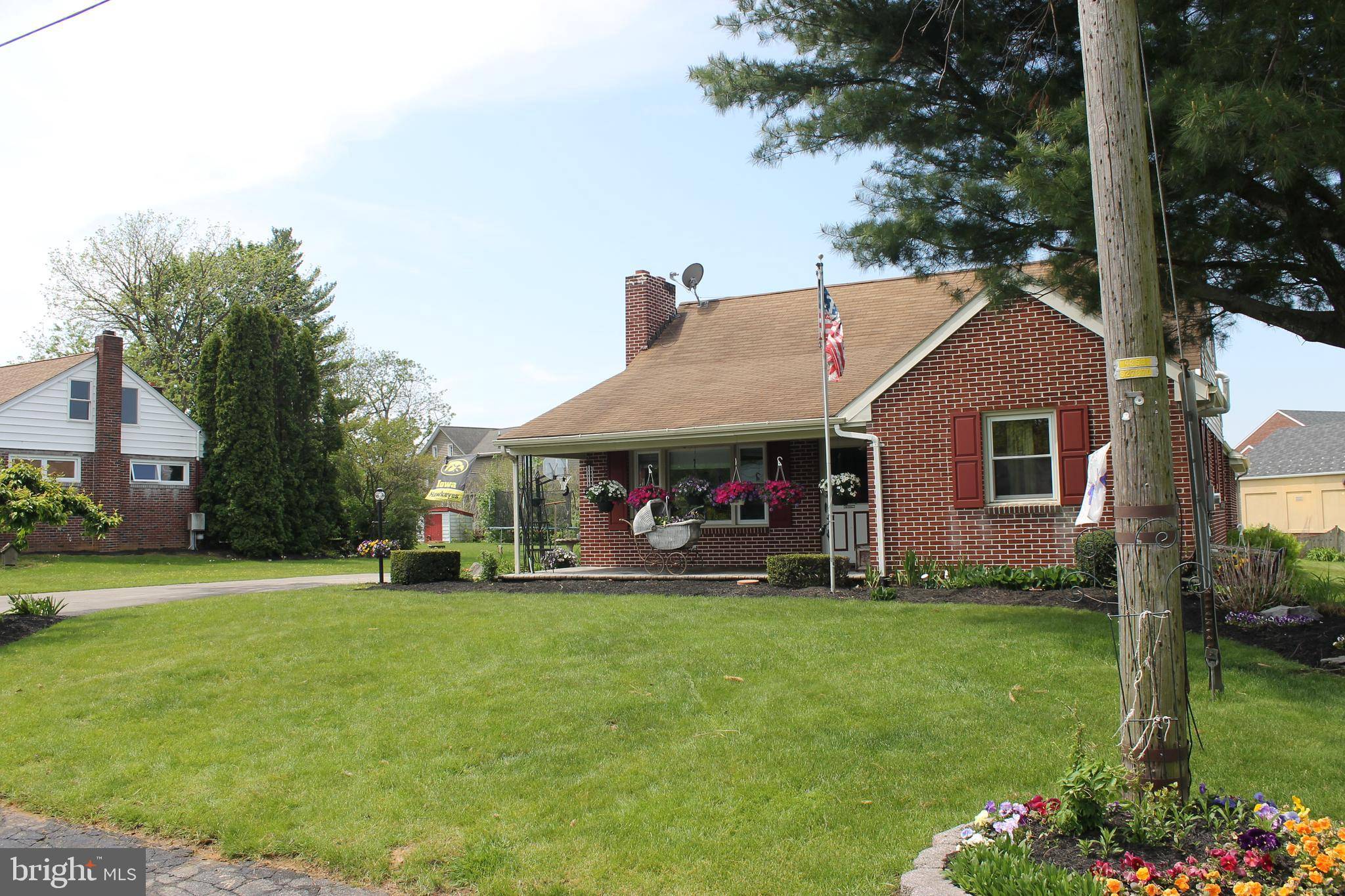 Leola, PA 17540,14 SUNSET AVE