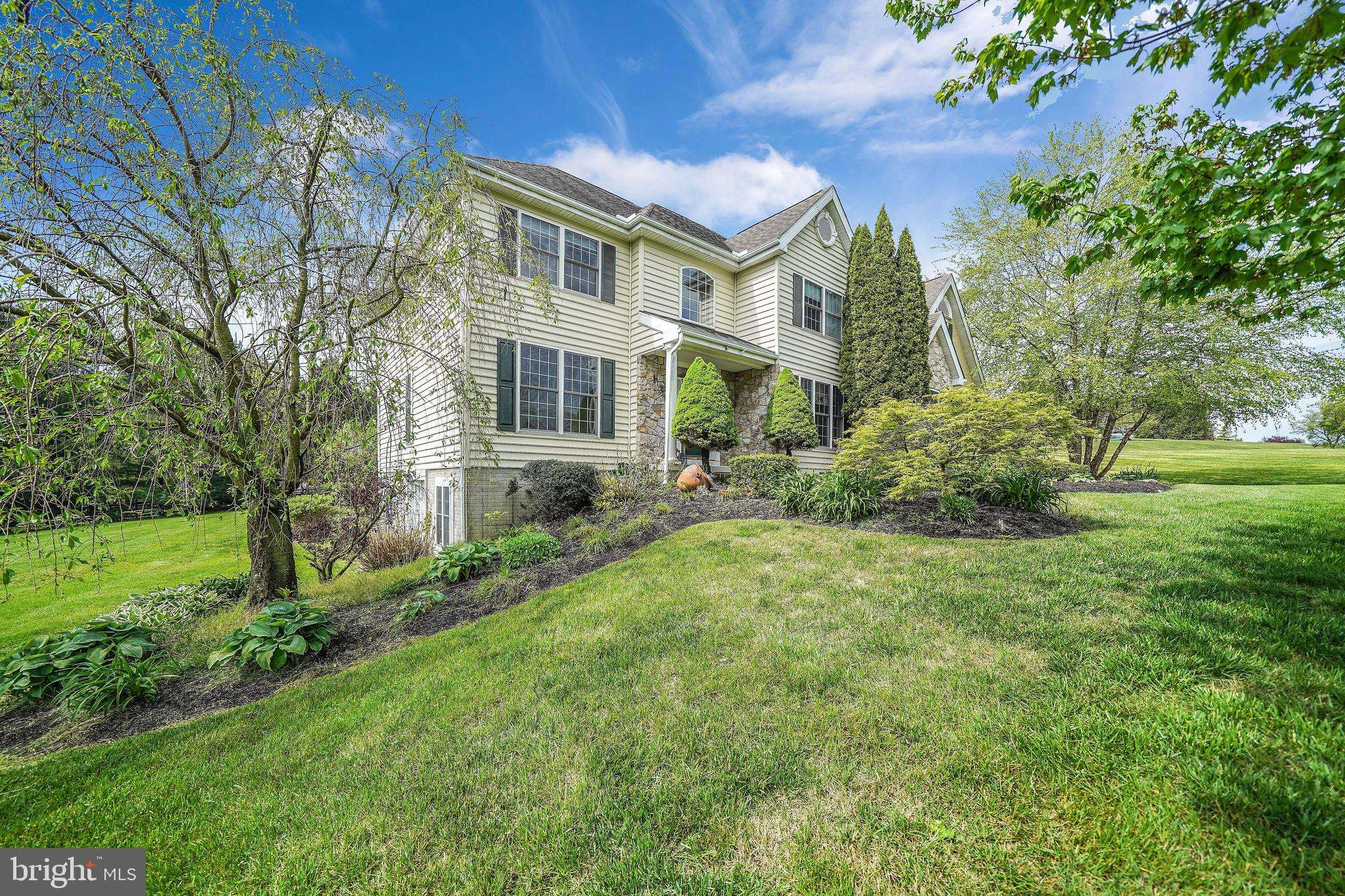 West Grove, PA 19390,23 BRAMBLE LN