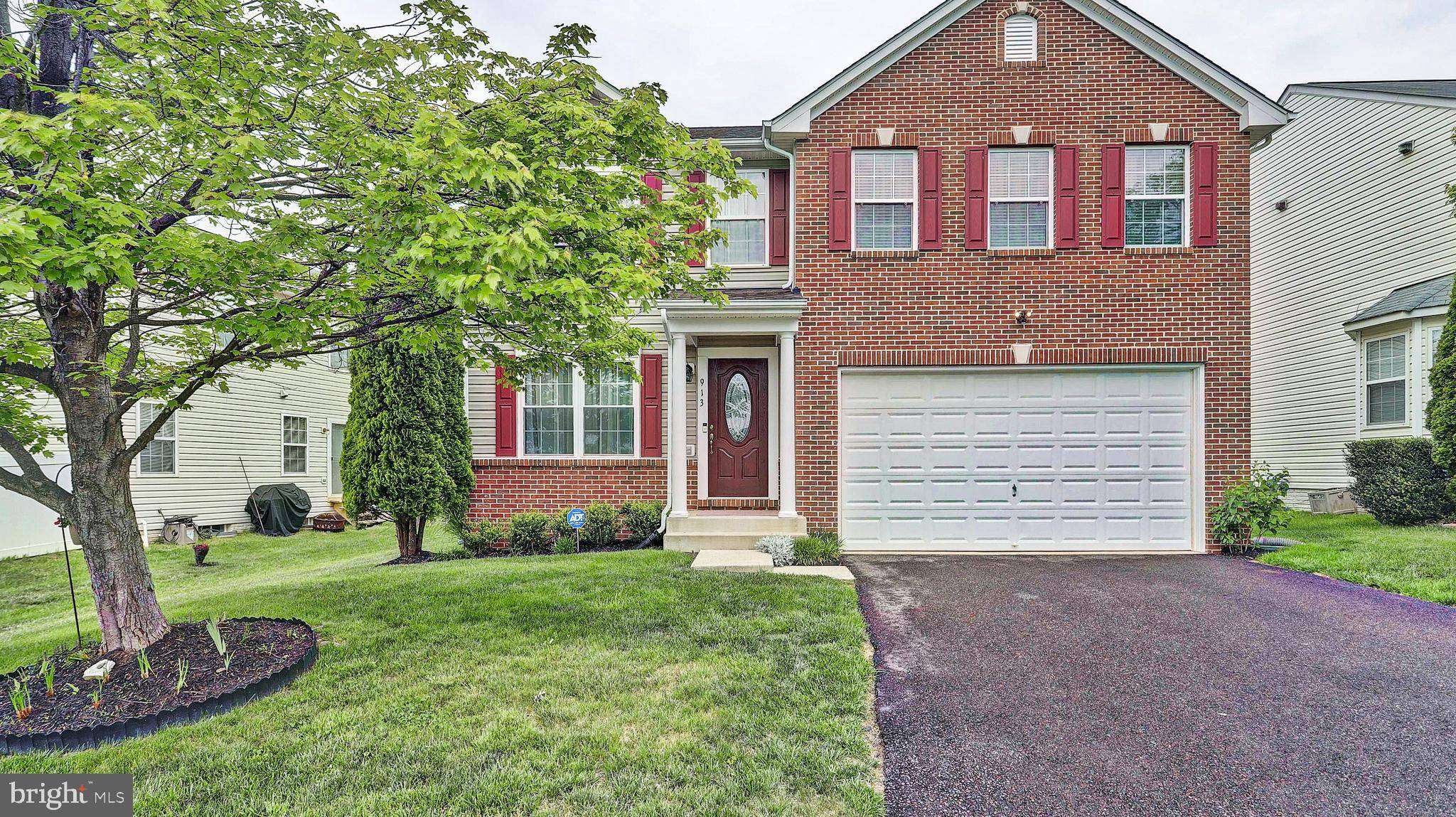 Culpeper, VA 22701,913 FAIRTREE LN