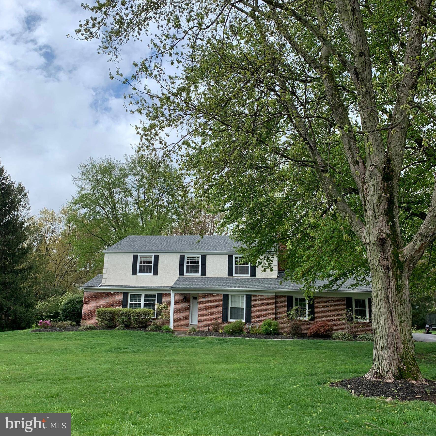 Berwyn, PA 19312,484 GREEN HILL LN