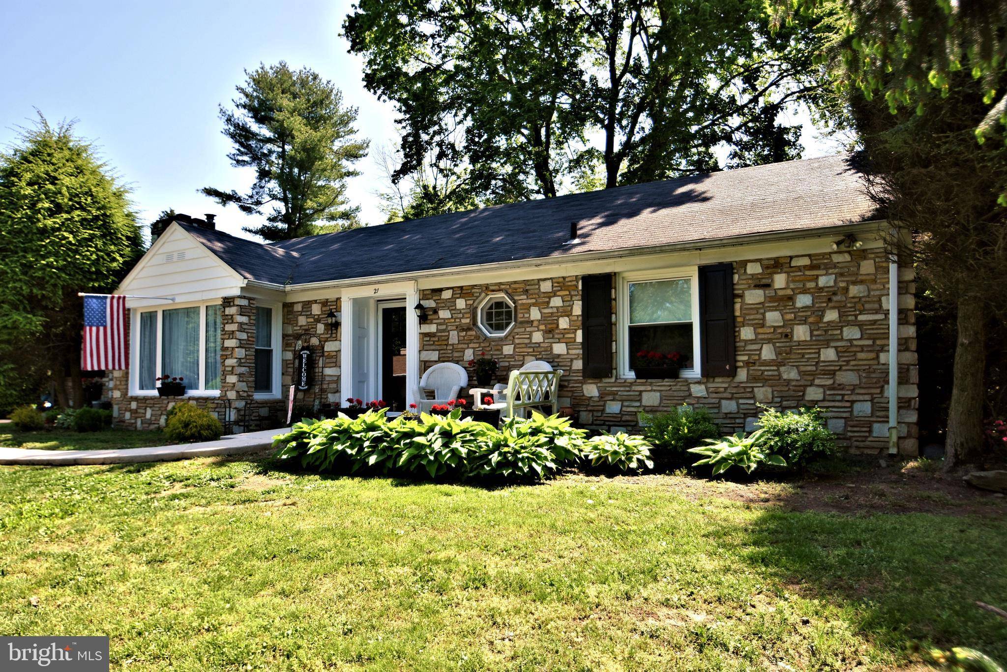 Feasterville Trevose, PA 19053,21 BRIDLE PATH LN