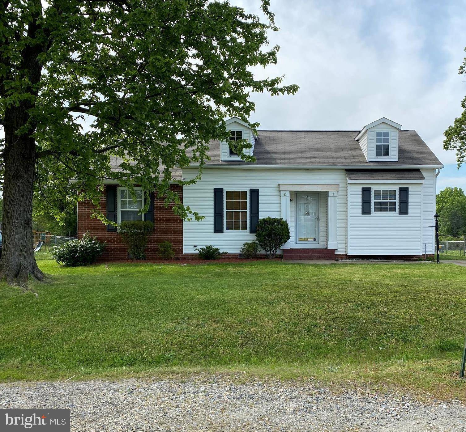 Fredericksburg, VA 22407,10522 BENT TREE DR