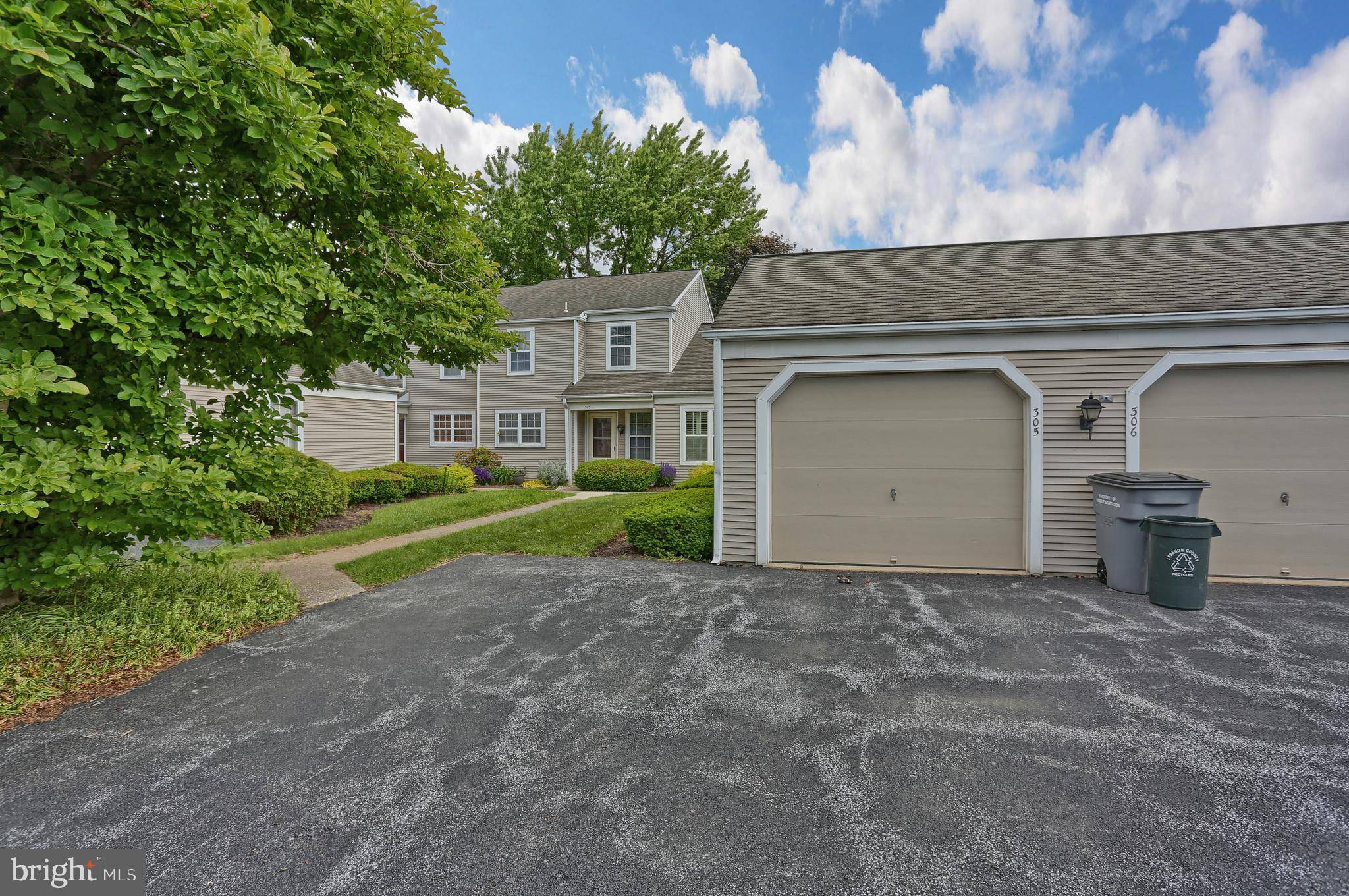 Palmyra, PA 17078,305 BARRINGTON CT