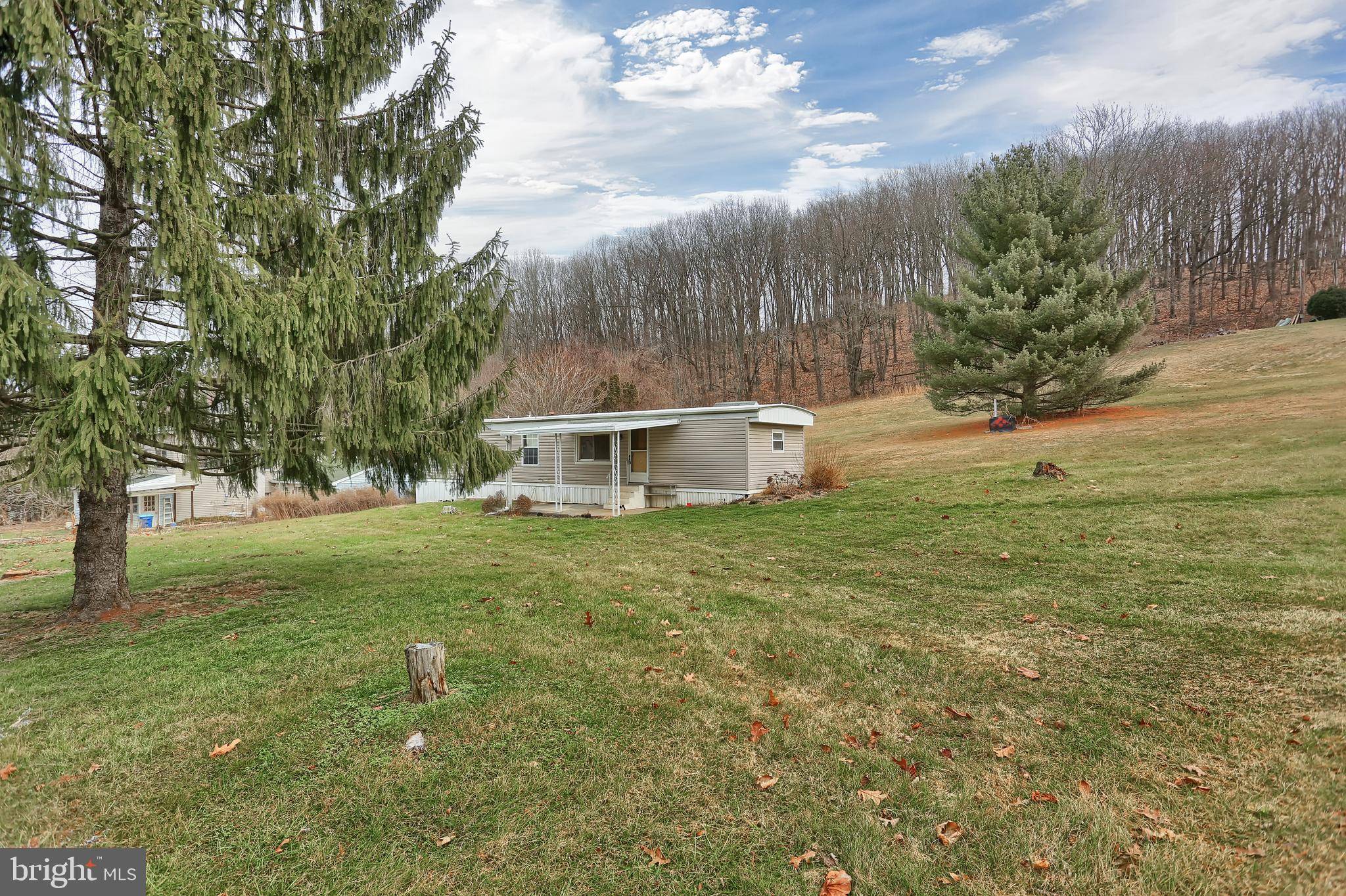 Glen Rock, PA 17327,1724 HAMETOWN RD