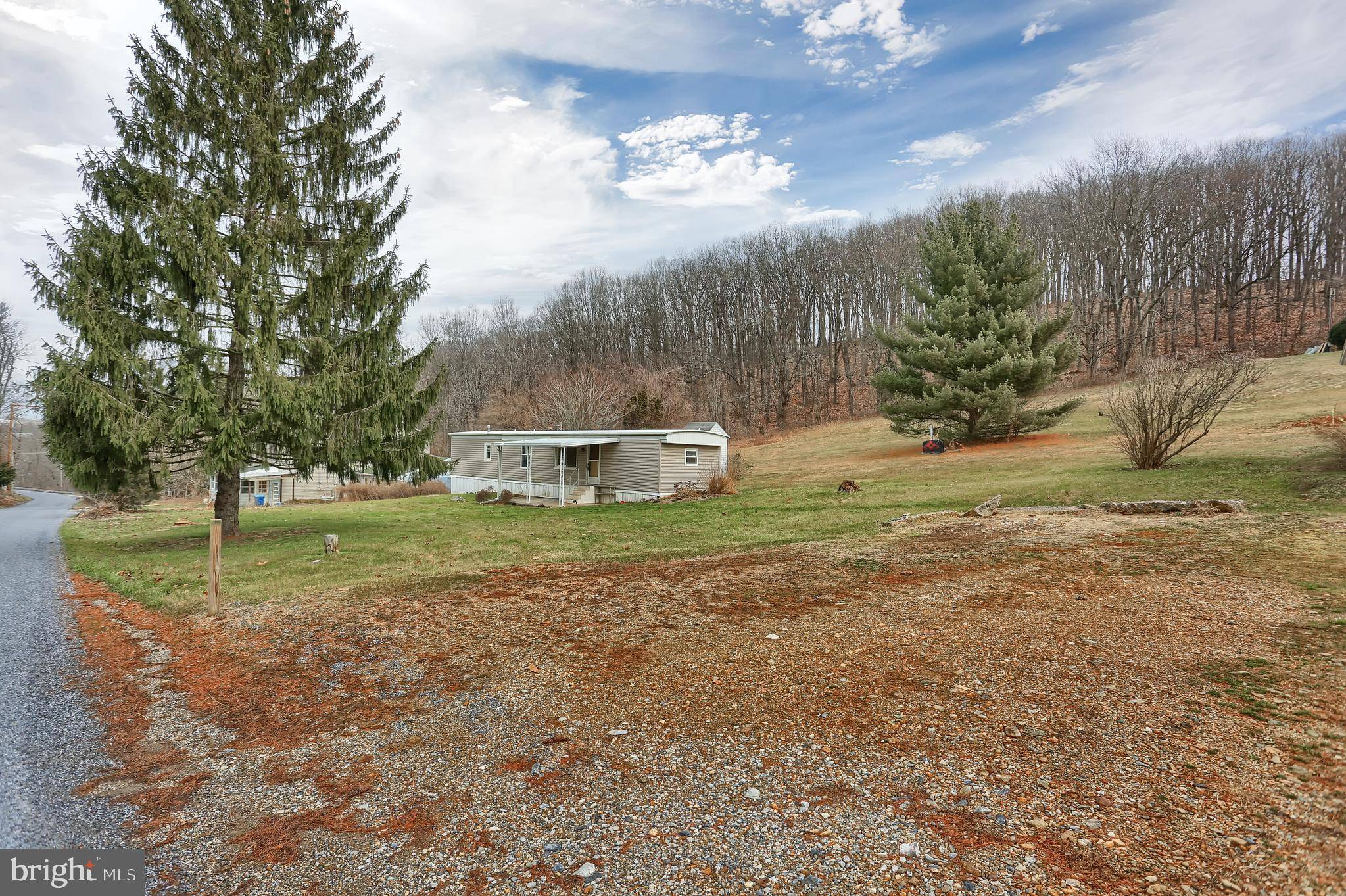 Glen Rock, PA 17327,1724 HAMETOWN RD