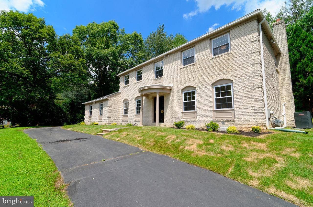 Media, PA 19063,691 MEADOWBROOK LN