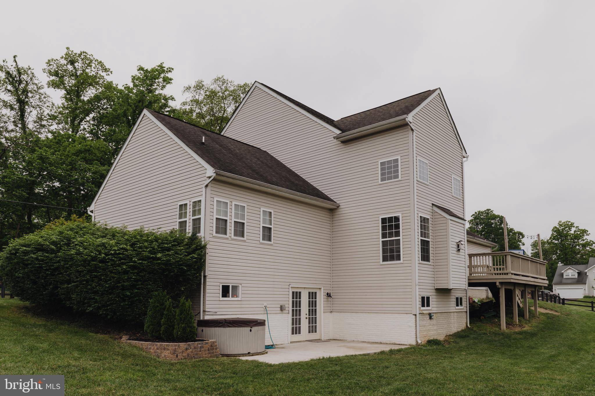 Shepherdstown, WV 25443,12 APPOMATTOX LN