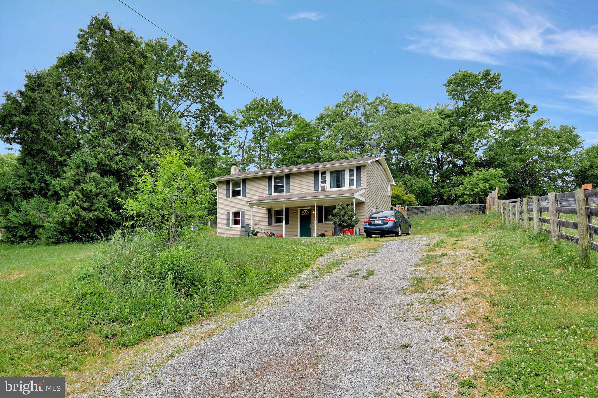 Shepherdstown, WV 25443,219 MEADOWLARK LN