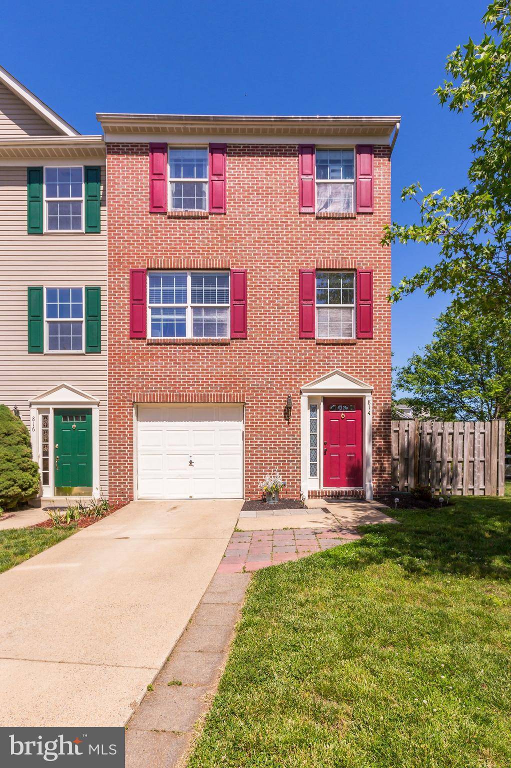 Leesburg, VA 20175,814 VANDERBILT TER SE