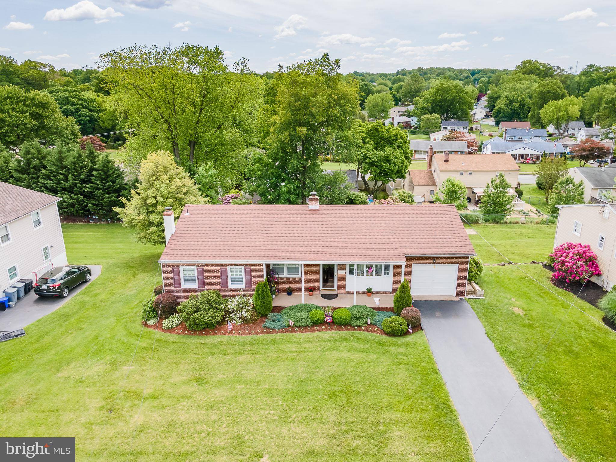 Aston, PA 19014,2335 HILLSIDE LN