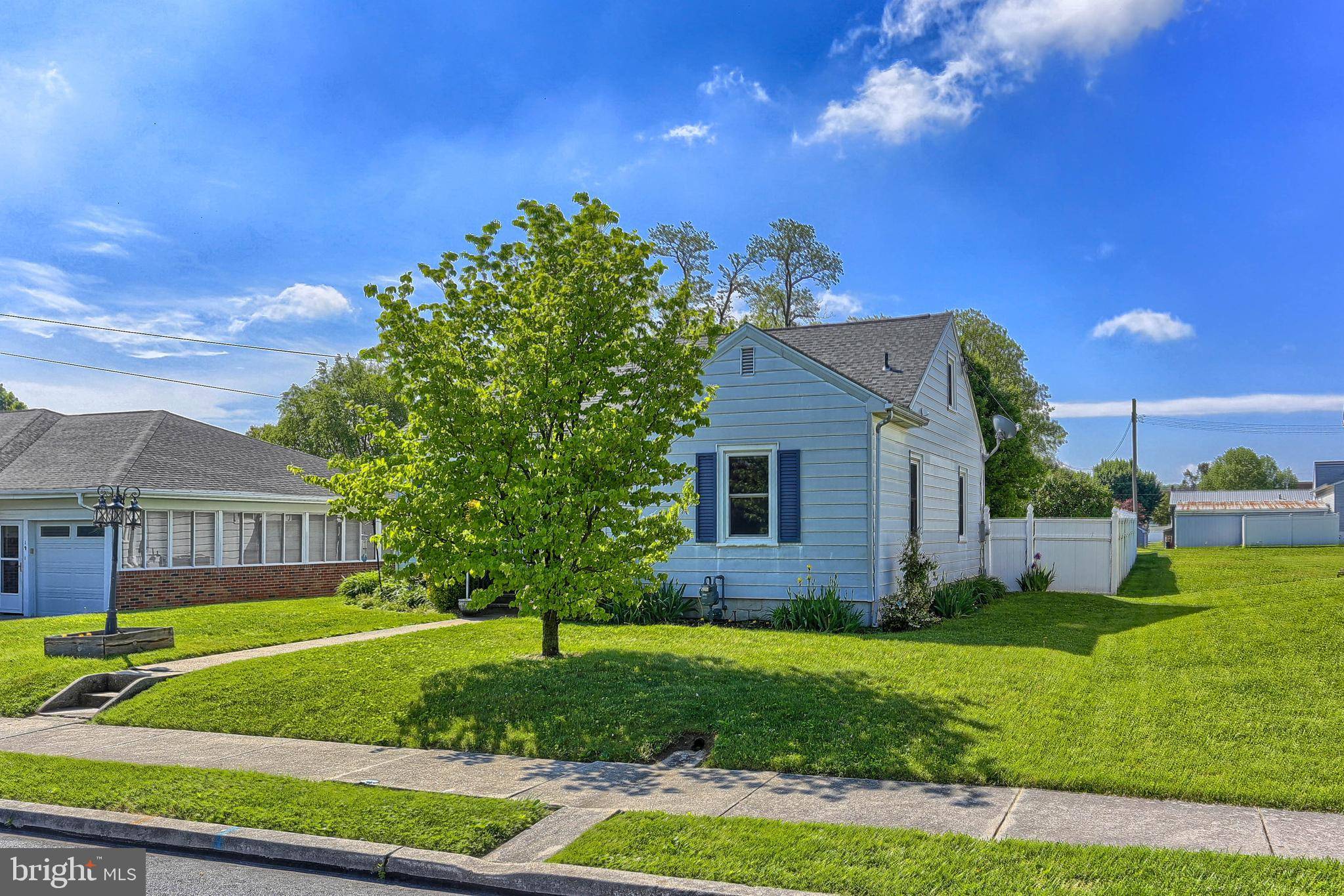 Hanover, PA 17331,17 BREWSTER ST