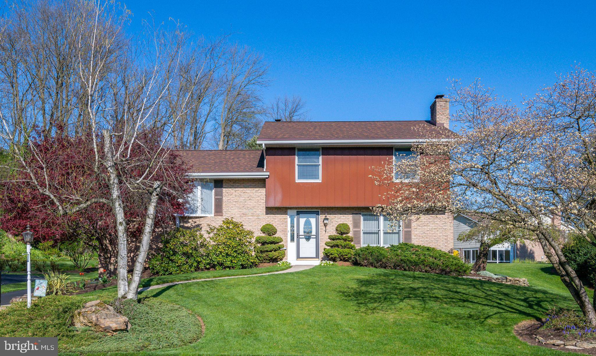 Reading, PA 19606,41 HEARTHSTONE DR