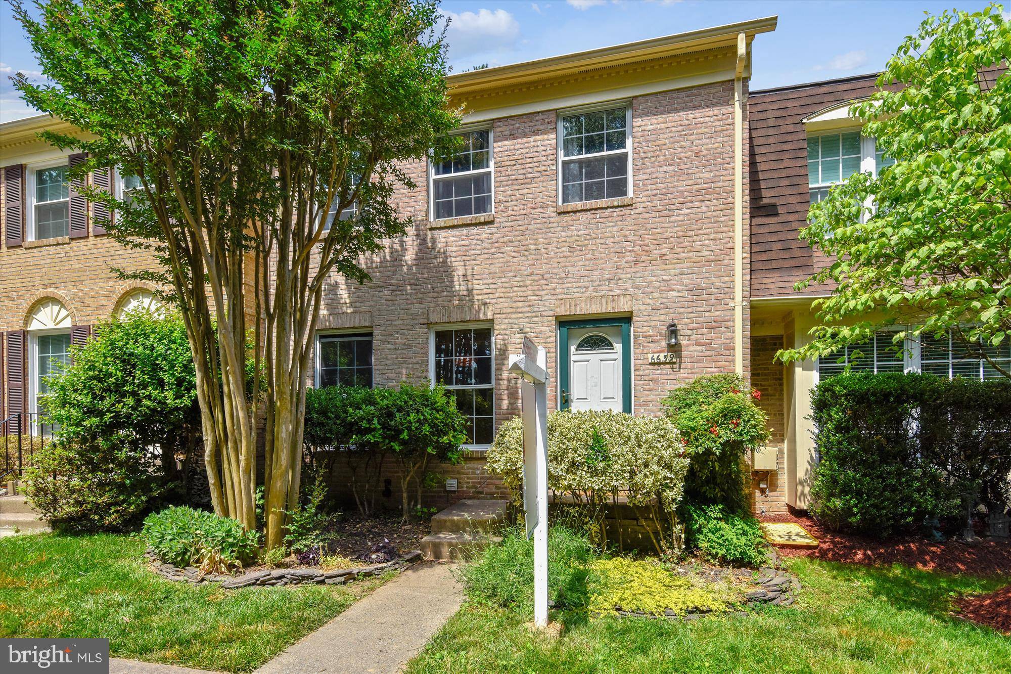 Springfield, VA 22152,6639 SUMMER GRAPE CT