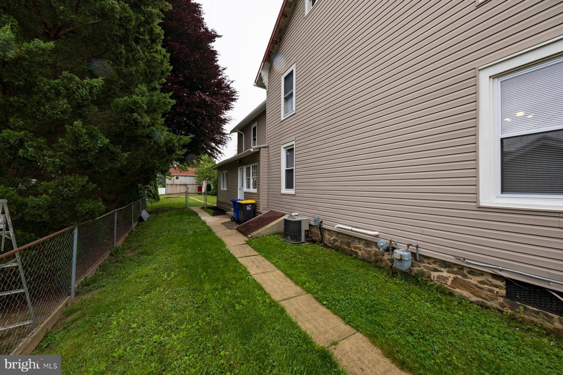 Robesonia, PA 19551,135 N ROBESON ST