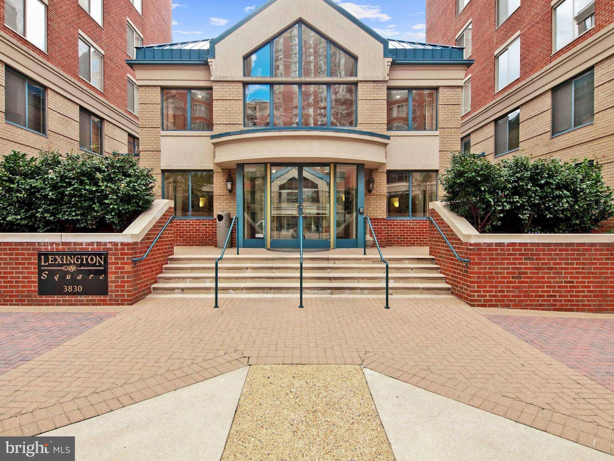 Arlington, VA 22203,3830 9TH ST N #904W