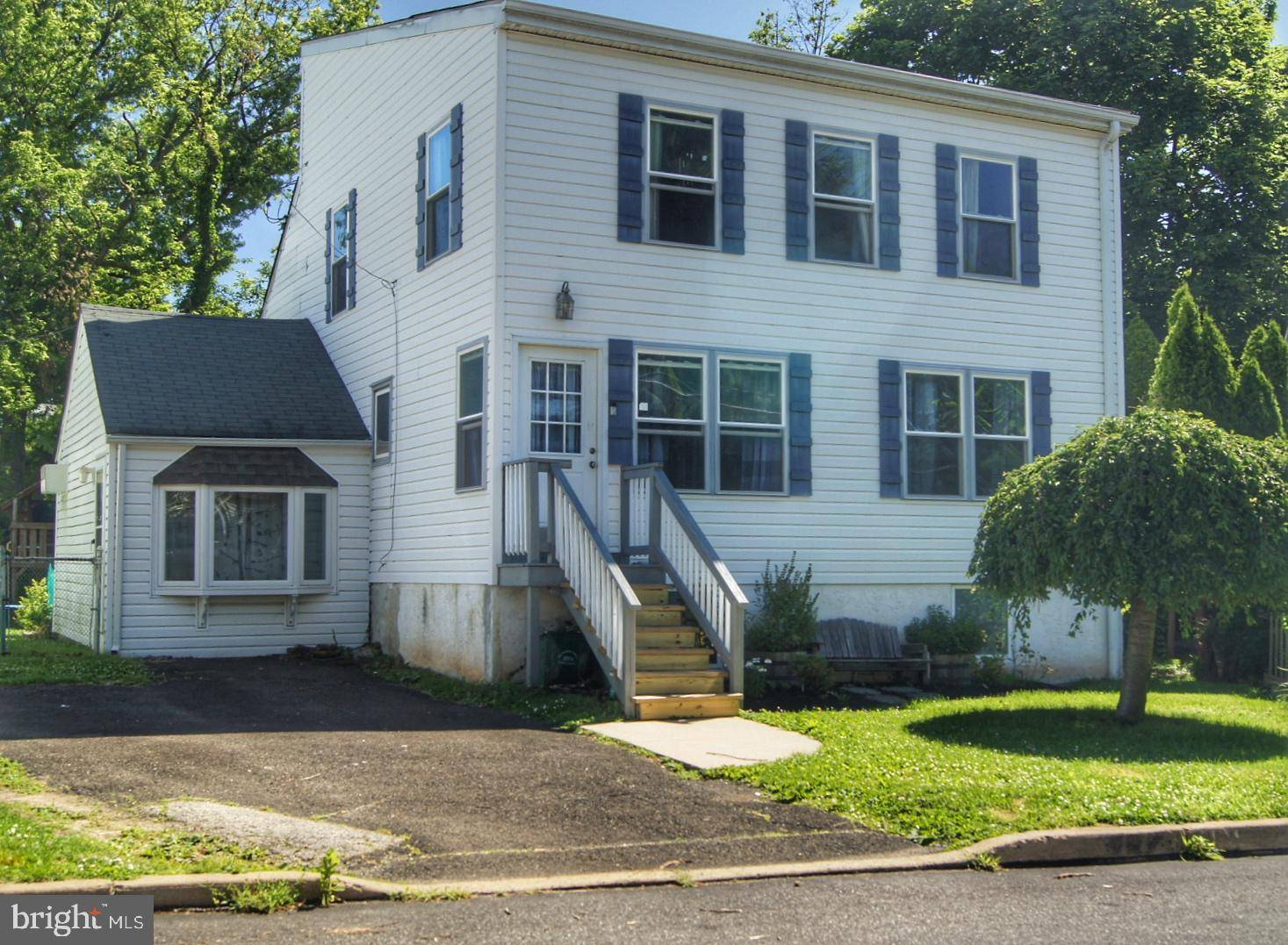 Willow Grove, PA 19090,401 CROWN ST