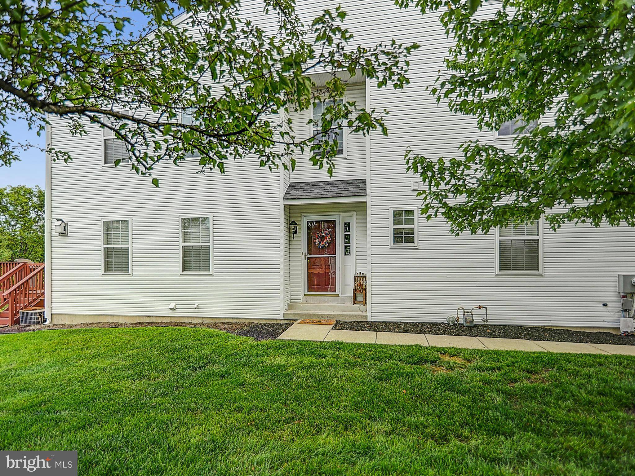 Sellersville, PA 18960,134 HAMPSHIRE DR