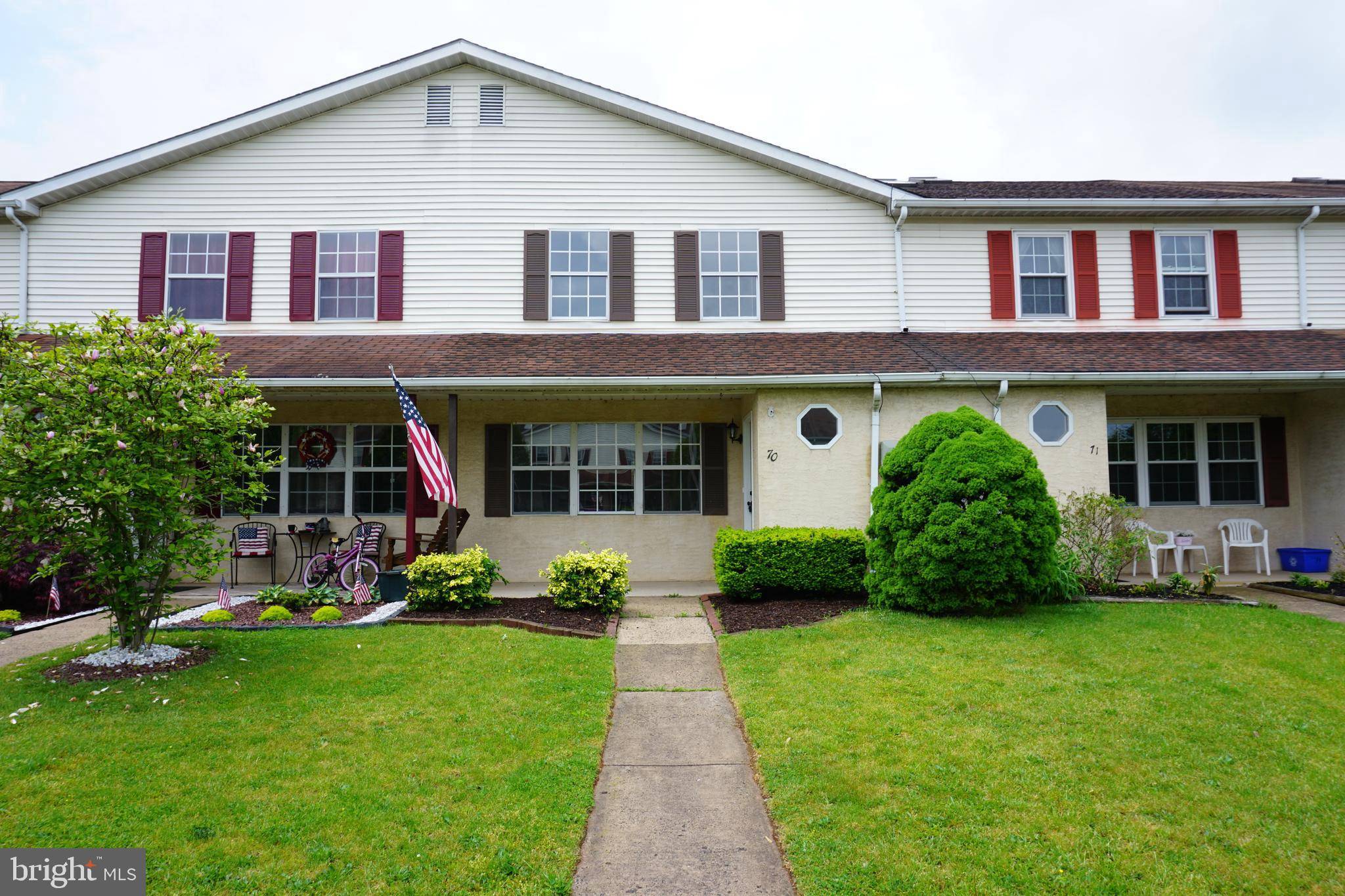 Quakertown, PA 18951,70 IVY CT