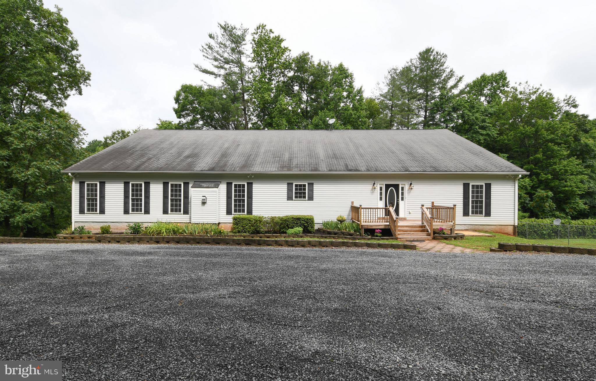 Rixeyville, VA 22737,10363 SETTLETOWN PL