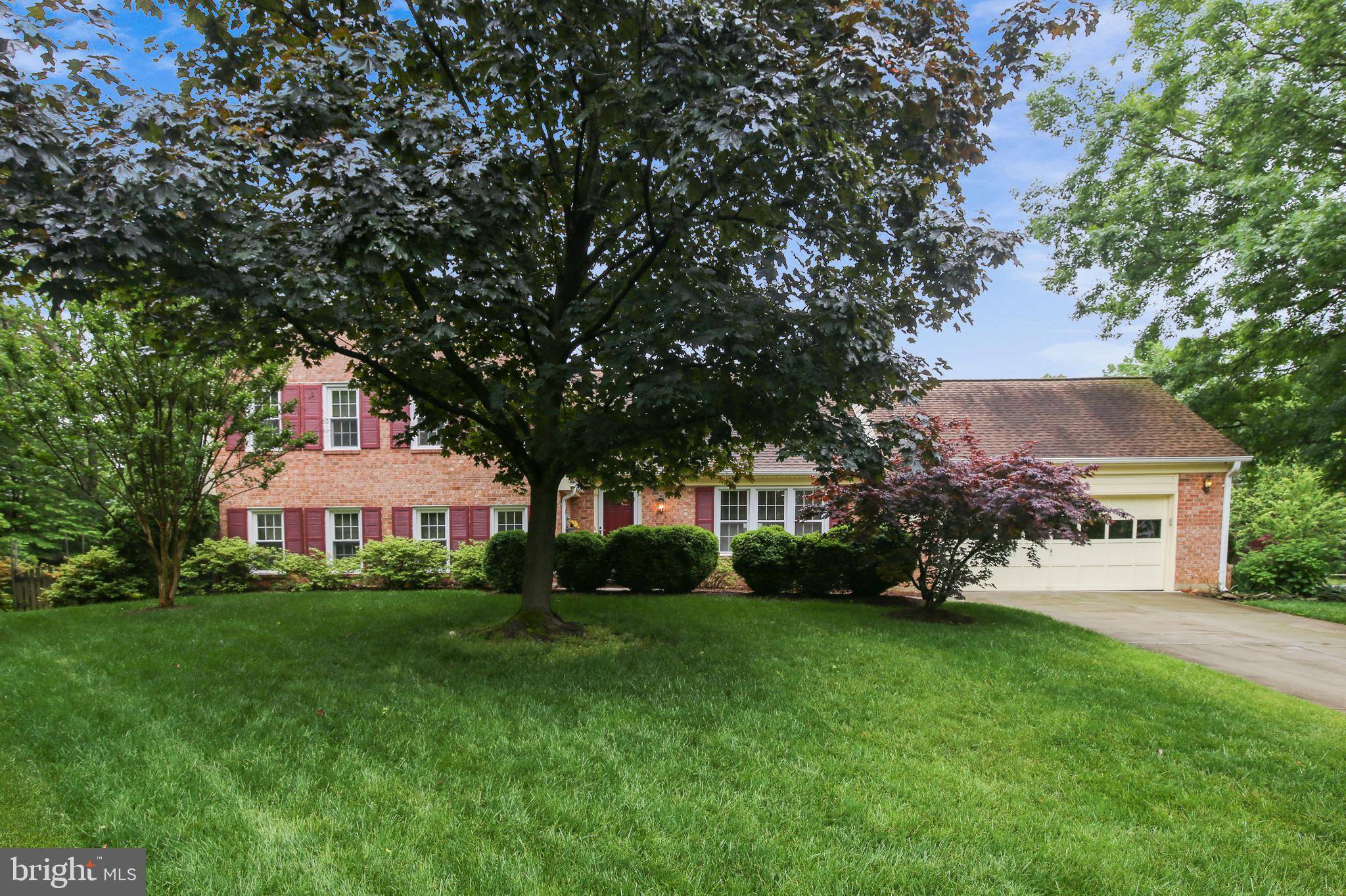 Mclean, VA 22101,1655 QUAIL HOLLOW CT