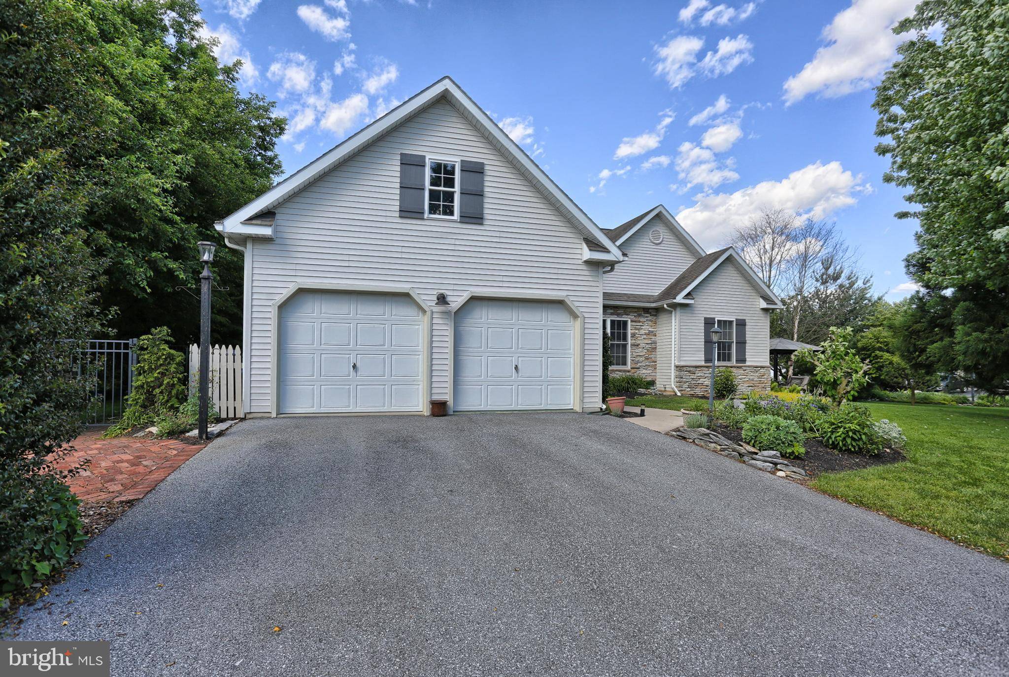 Lebanon, PA 17042,531 WATERSIDE CIR