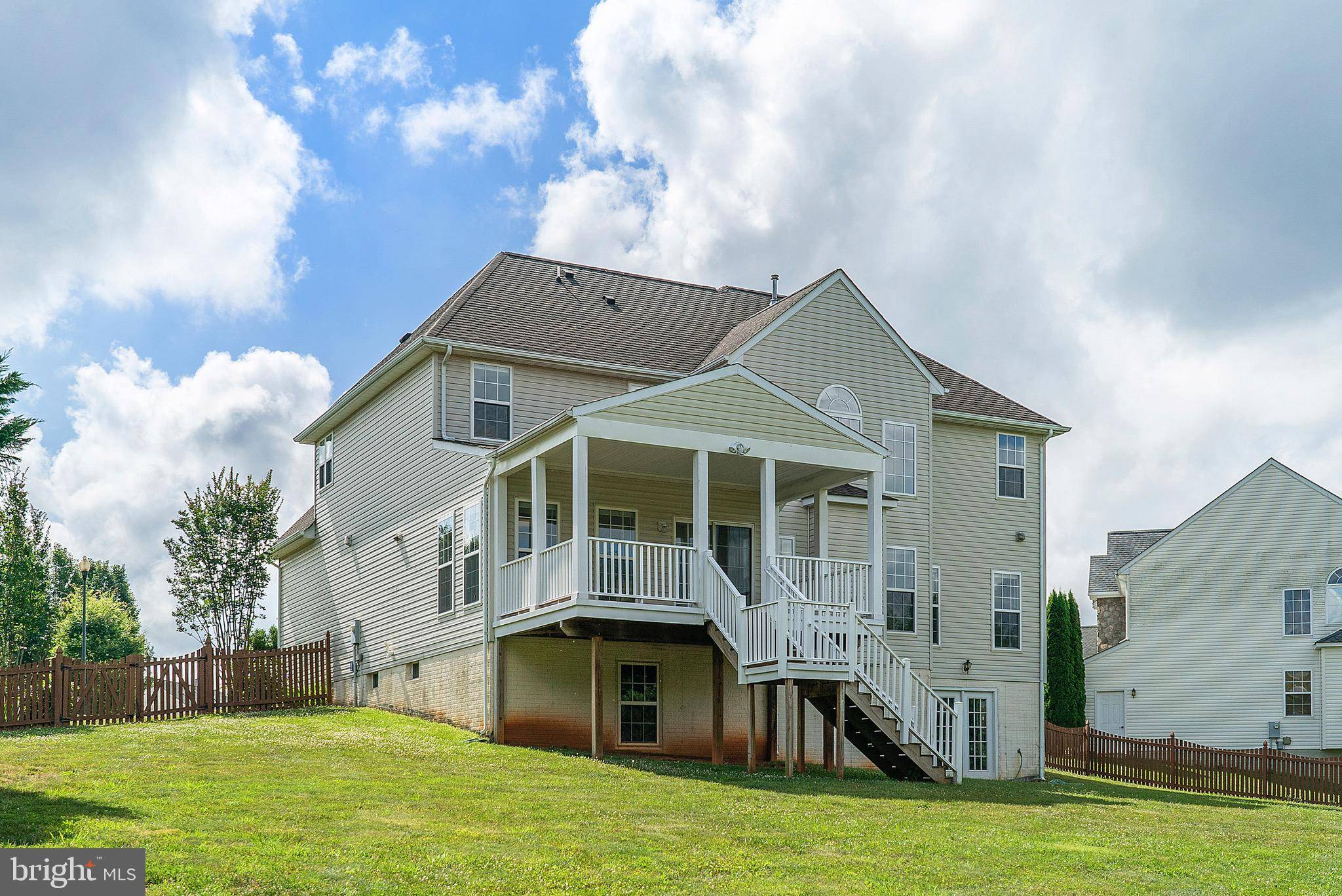 Culpeper, VA 22701,928 LANGDALE CT