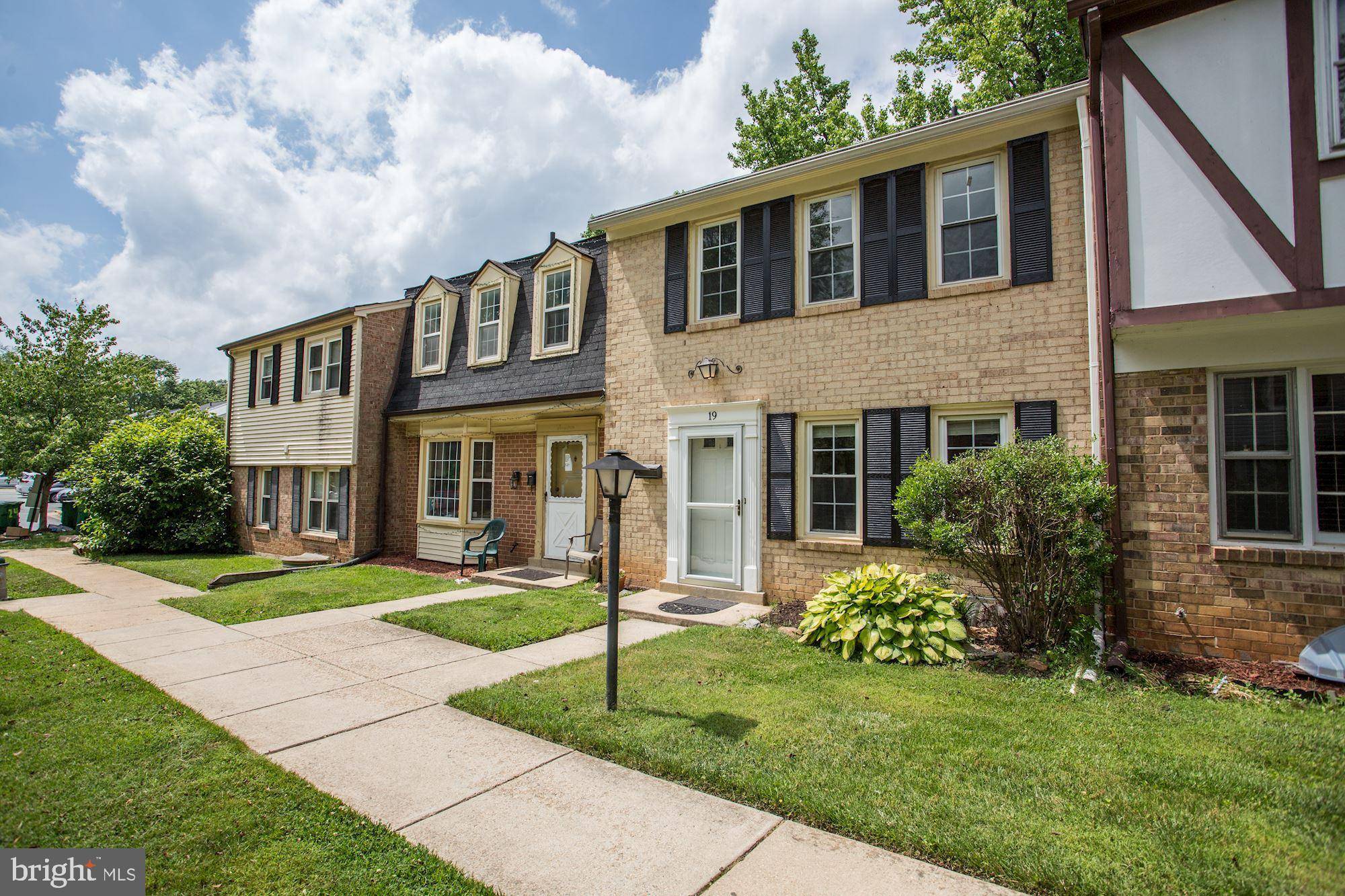 Gaithersburg, MD 20878,19 HIBISCUS CT #13-3