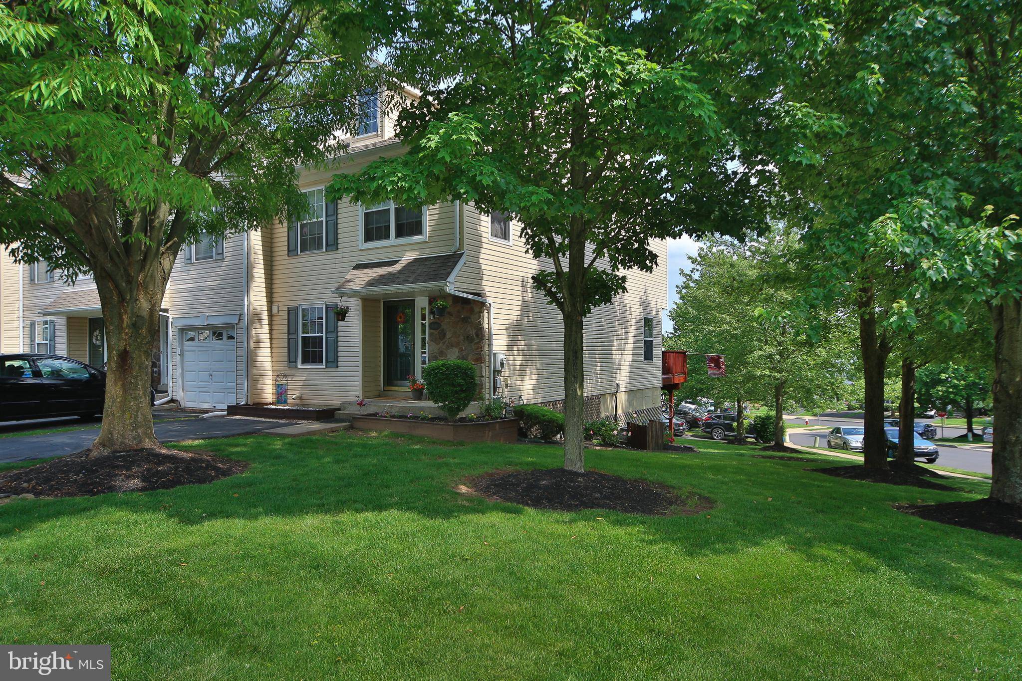 Doylestown, PA 18902,4611 LOUISE SAINT CLAIRE DR