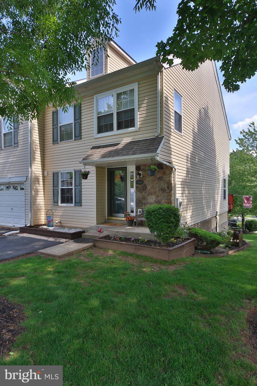 Doylestown, PA 18902,4611 LOUISE SAINT CLAIRE DR