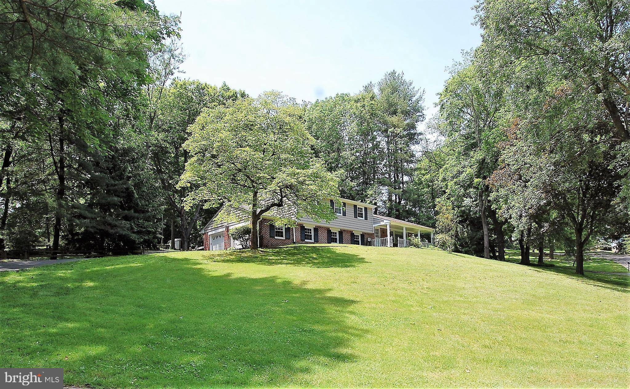 Glen Mills, PA 19342,32 DOGWOOD LN