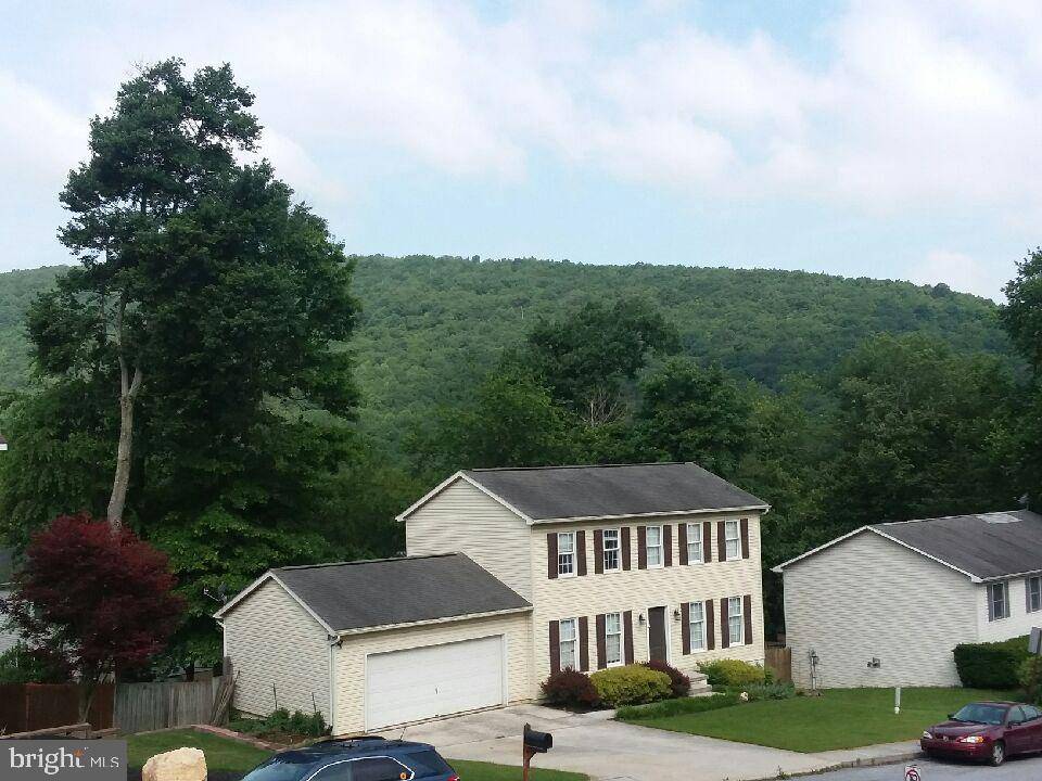 Mount Holly Springs, PA 17065,11 INDEPENDENCE DR