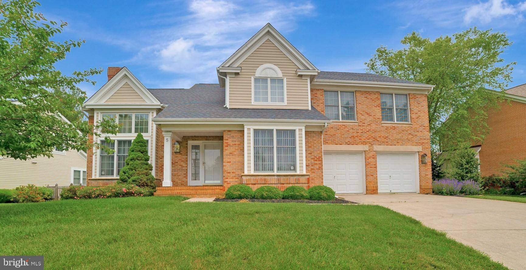 Lutherville Timonium, MD 21093,5 SUMMER FIELDS CT