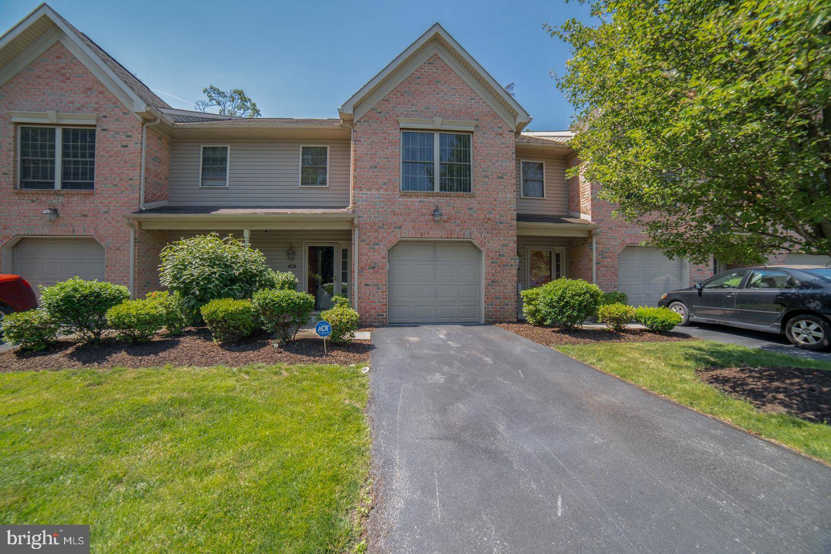 Harrisburg, PA 17110,539 POND VIEW CT