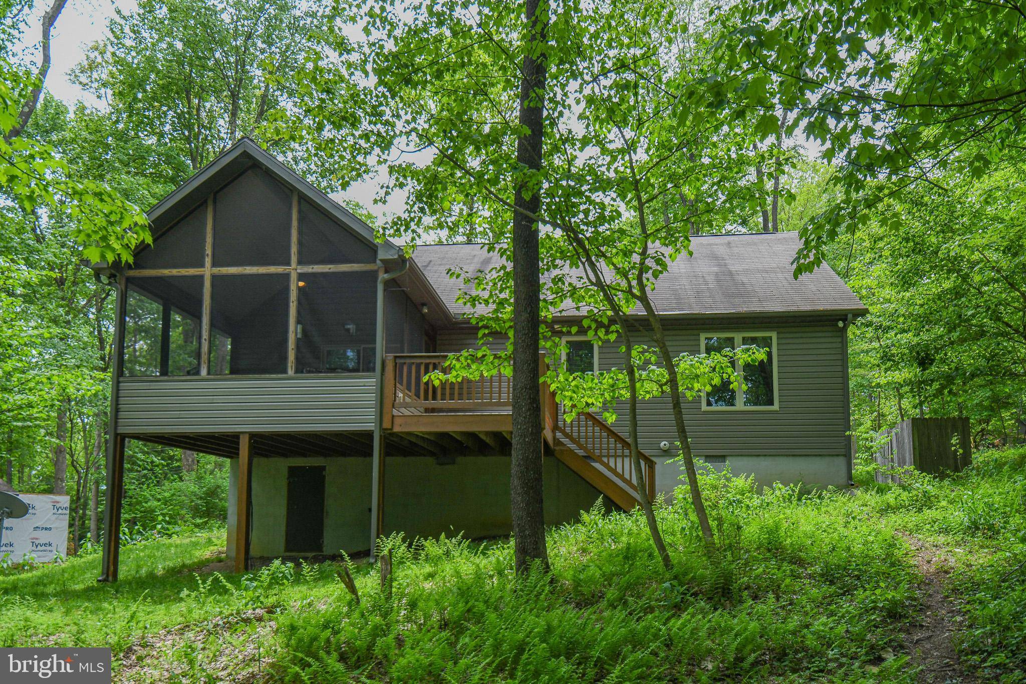 Terra Alta, WV 26764,520 HEMLOCK CIR