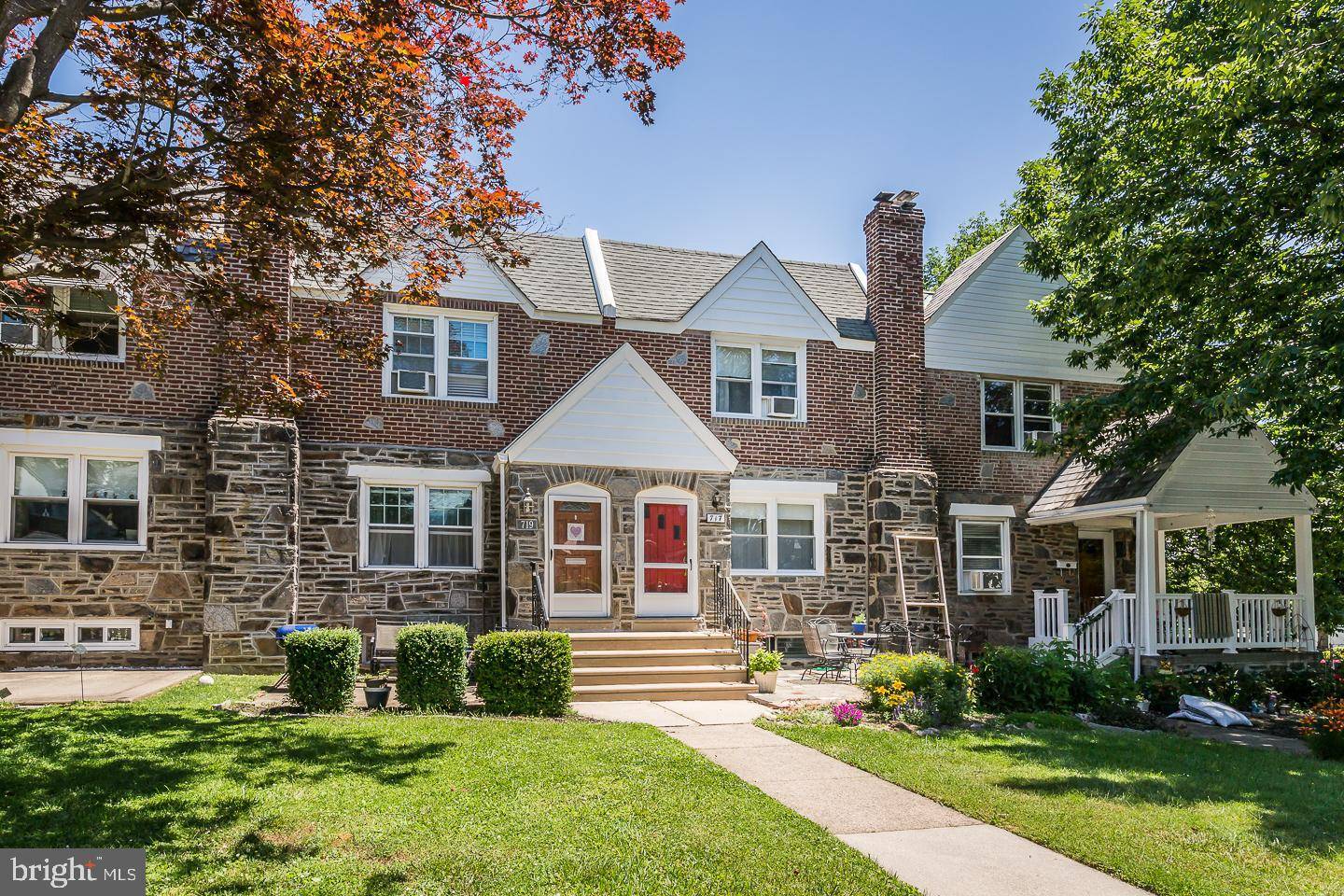 Drexel Hill, PA 19026,717 DERWYN RD