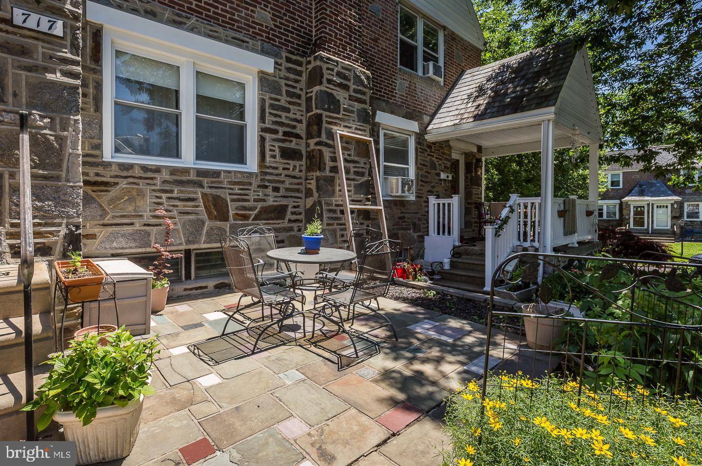 Drexel Hill, PA 19026,717 DERWYN RD