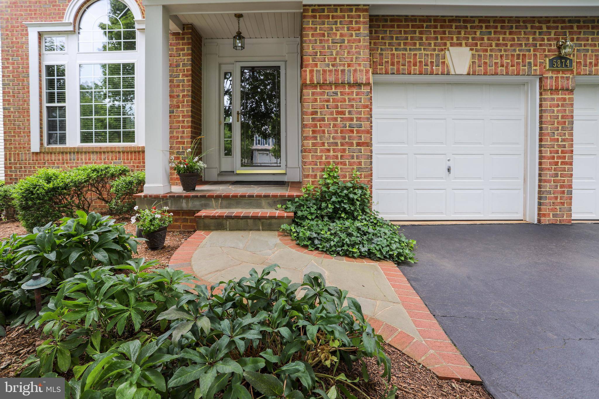 Centreville, VA 20120,5874 LINDEN CREEK CT