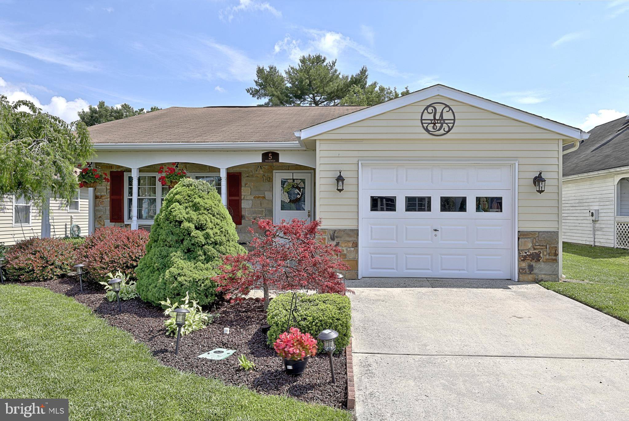 Southampton, NJ 08088,5 MARLBOROUGH DR