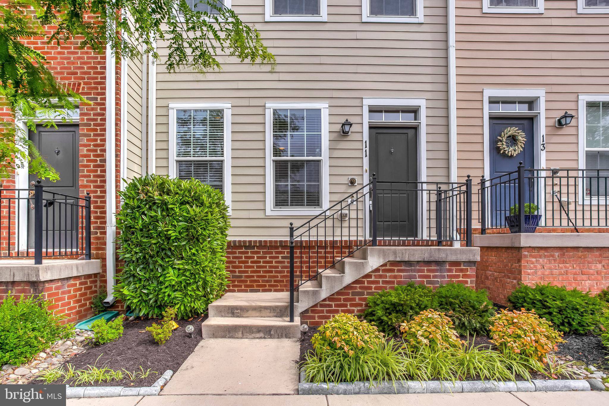 Towson, MD 21286,11 GARDENSIDE PL