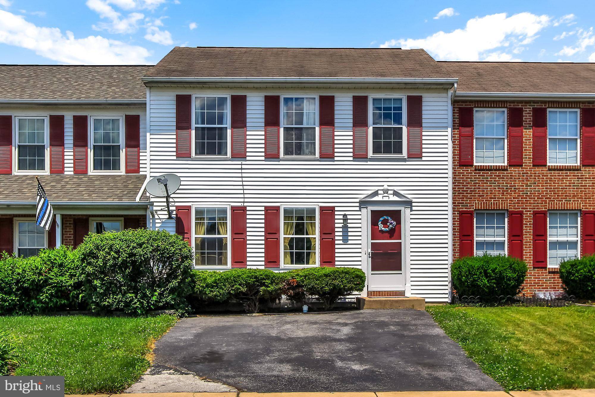 Marietta, PA 17547,17 HAMPSHIRE CT