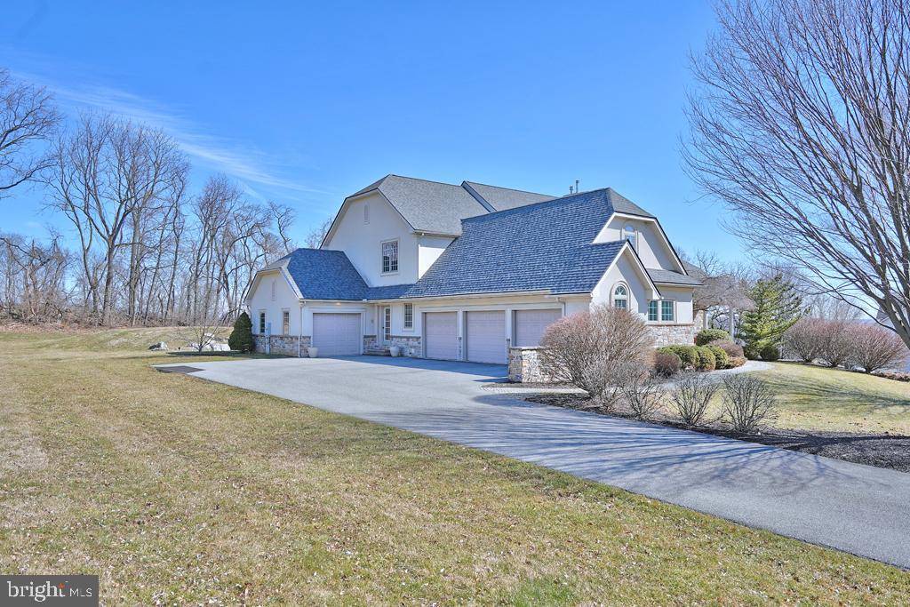 Zionsville, PA 18092,6477 SWEETBRIAR LN