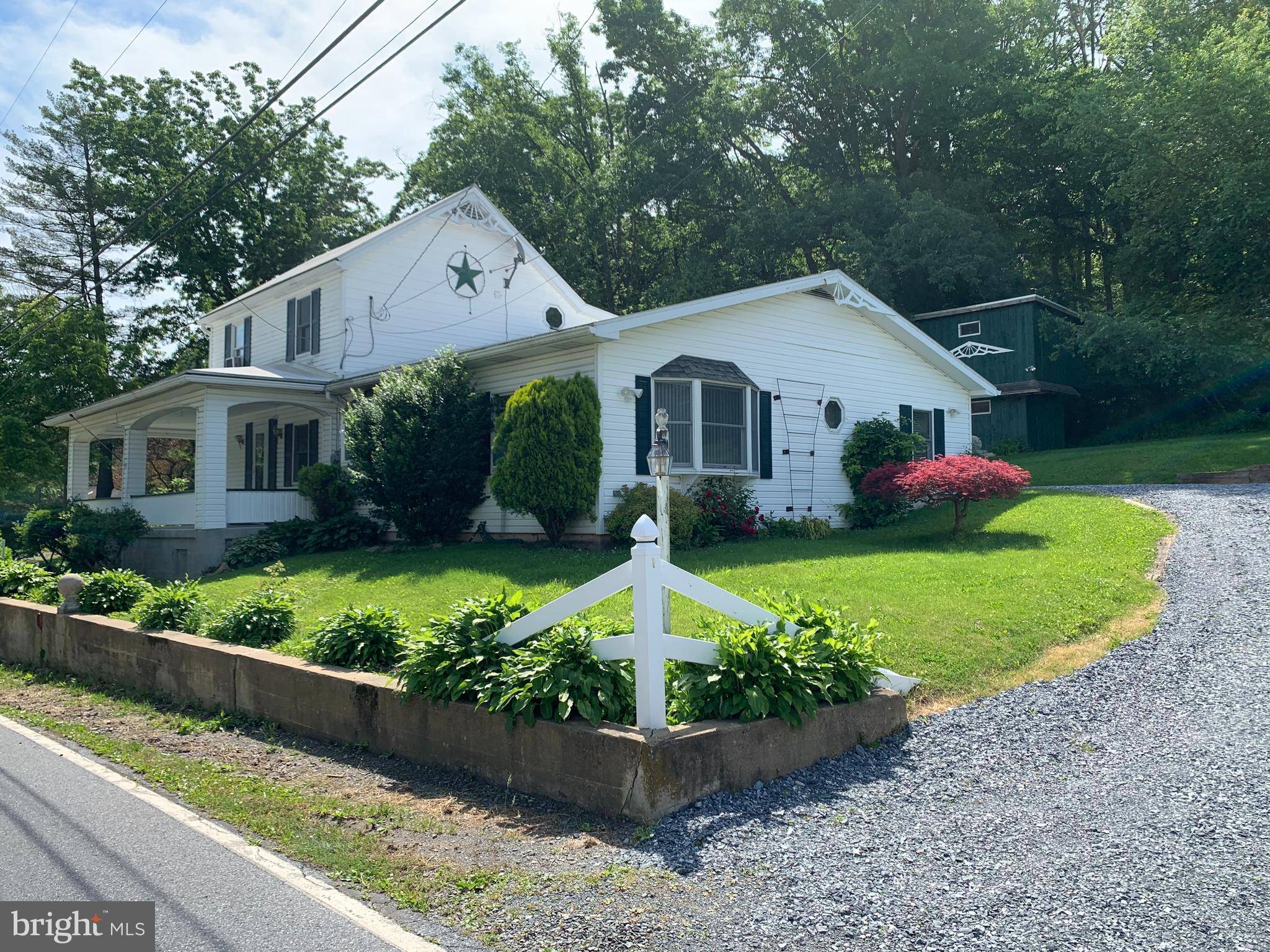 Pine Grove, PA 17963,89 MOLLEYSTOWN RD