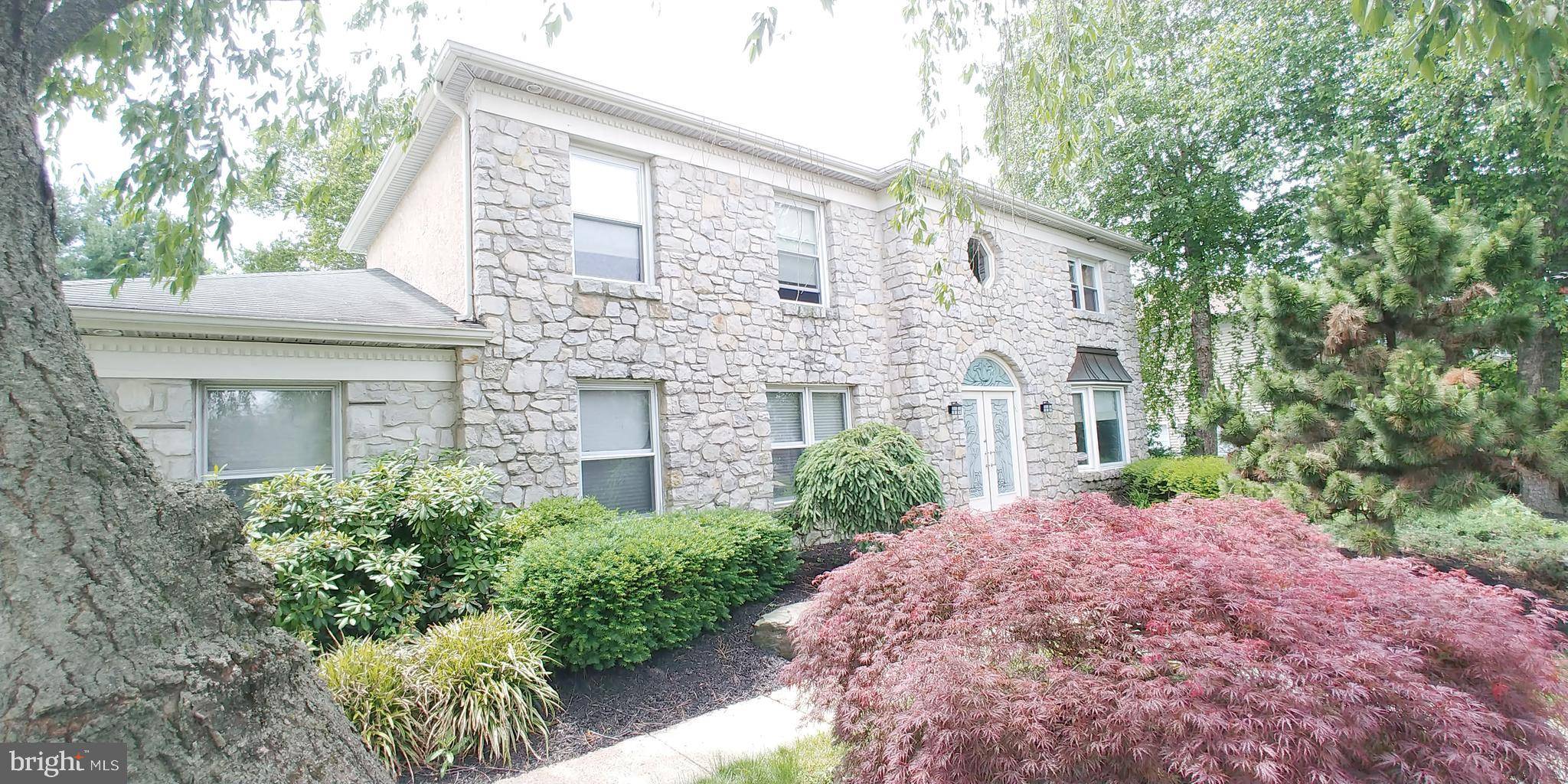 Huntingdon Valley, PA 19006,66 ROY LN